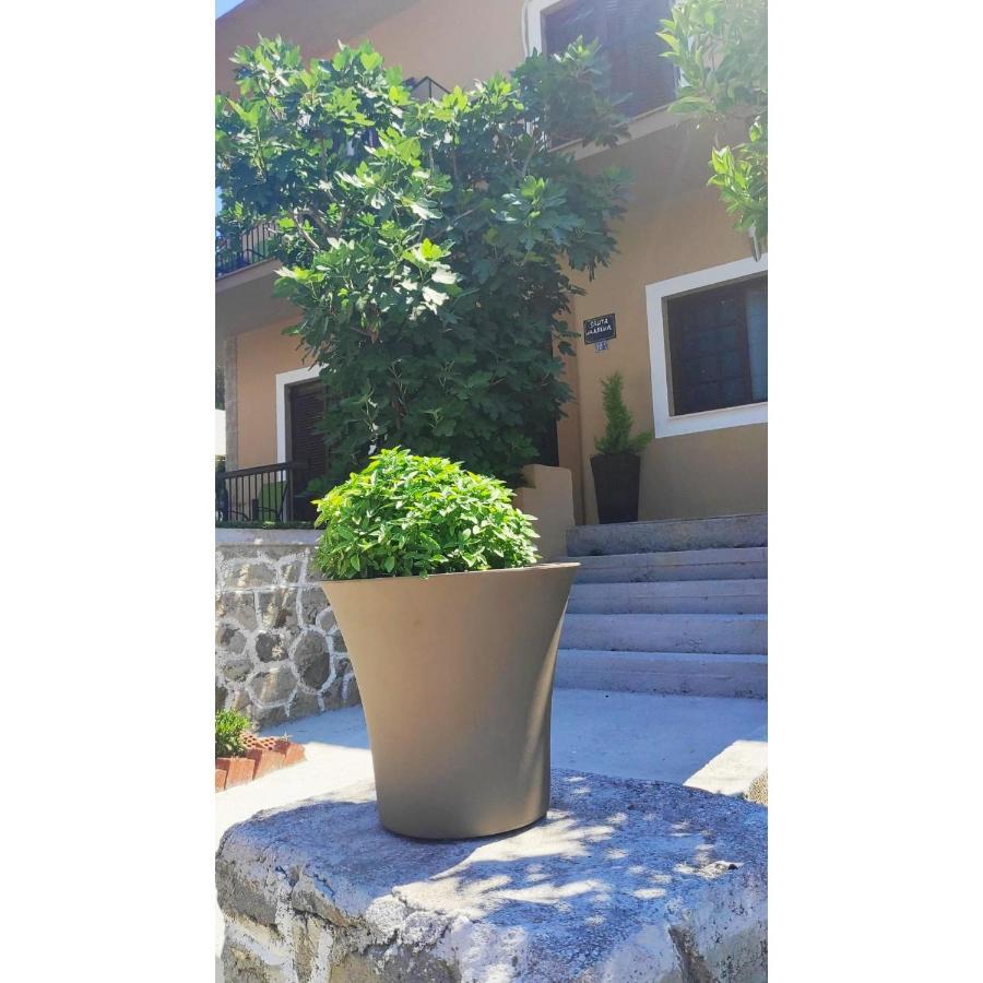 Santa Marina Rooms Agia Marina  ภายนอก รูปภาพ