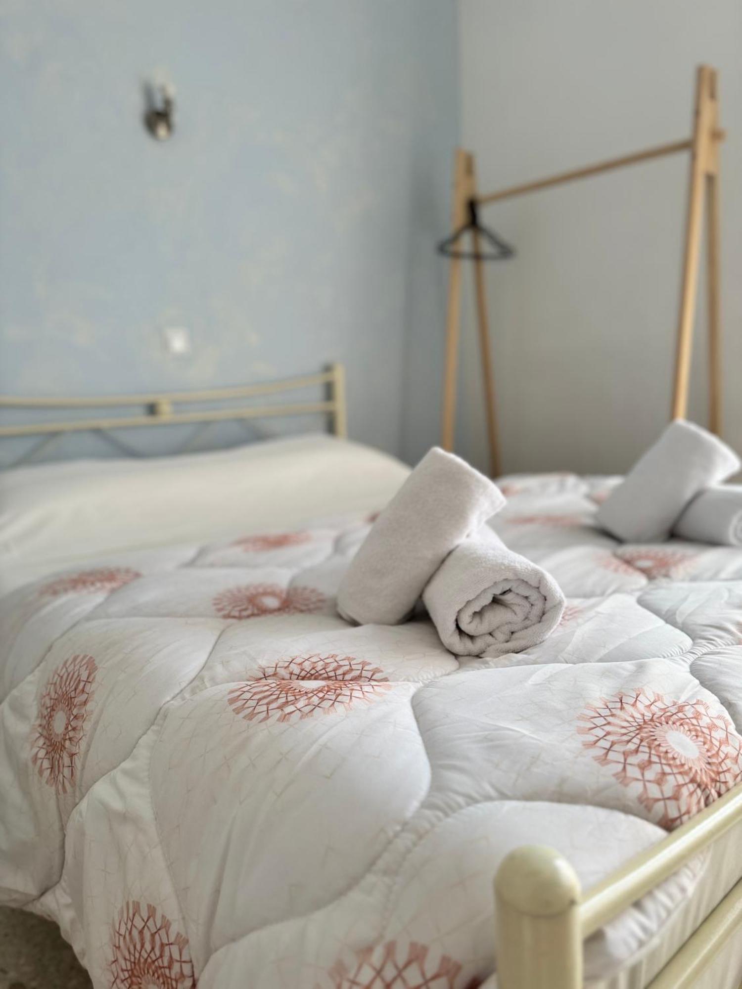 Santa Marina Rooms Agia Marina  ภายนอก รูปภาพ