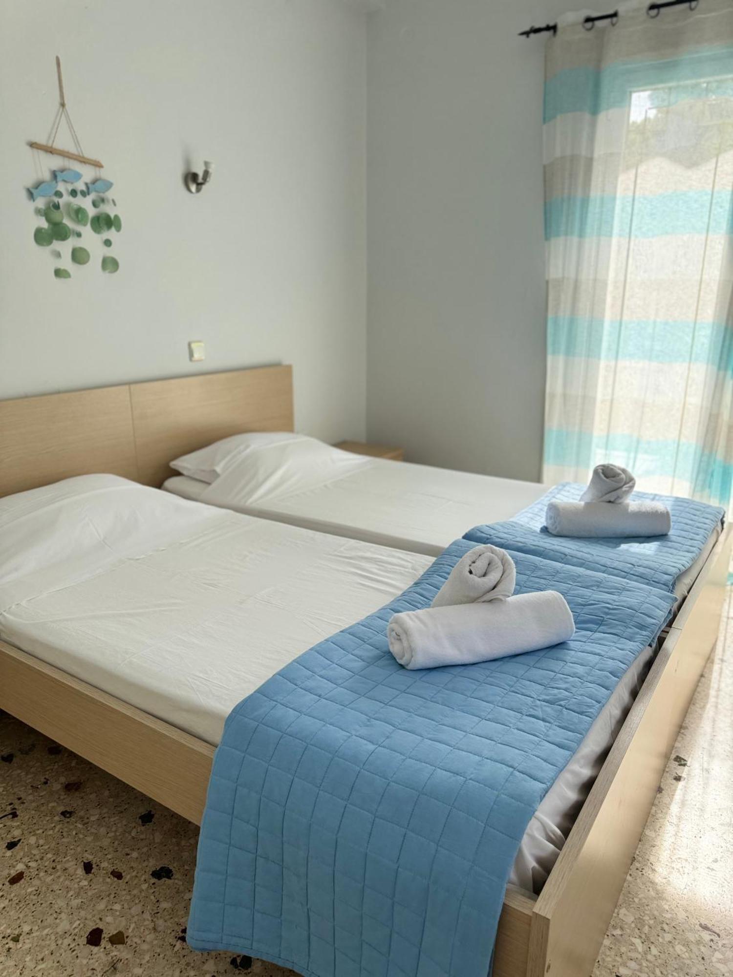 Santa Marina Rooms Agia Marina  ภายนอก รูปภาพ
